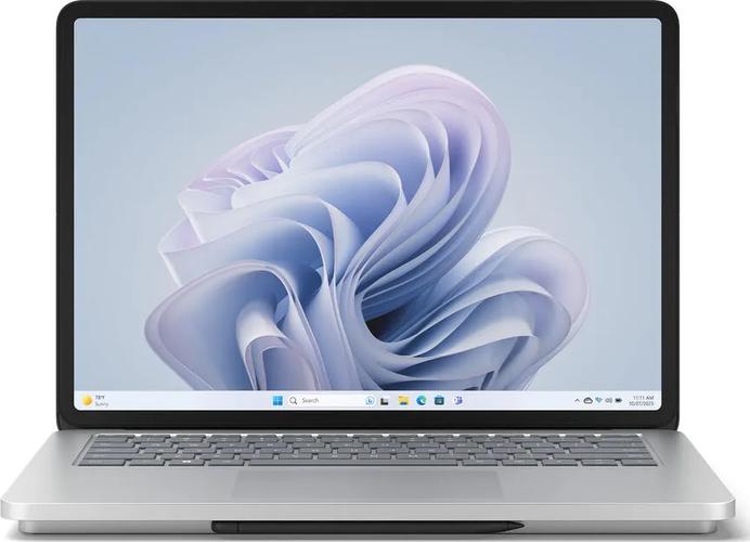Microsoft Z1I-00012 14.4" Intel Core i7-13700H 32 GB RAM 1 TB SSD Nvidia Geforce RTX 4050