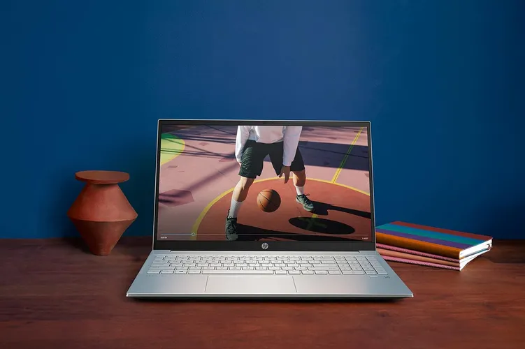 HP Pavilion 15