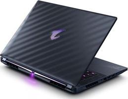 Gigabyte AORUS MASTER 16 BYH Intel Core 9, 32 GB RAM, 1 TB SSD, Windows 11 Home, Negro