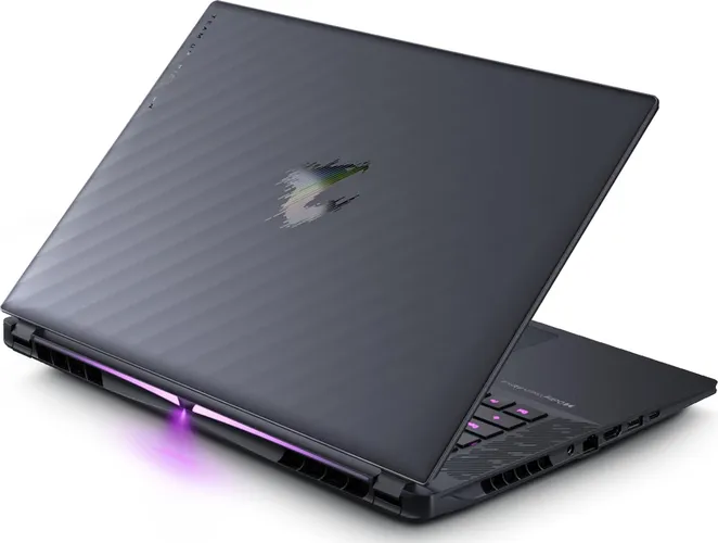 GIGABYTE AORUS ELITE 16