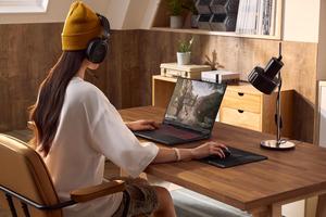 Asus TUF Gaming A16-TUF608JMR-RV095W 16 Pouces FHD+ 165Hz (processeur Intel Core i7-14650HX, 32Go DDR5, 512Go SSD, NVIDIA GeForce RTX 5060 8Go GDDR7, Windows 11 Home) Clavier AZERTY